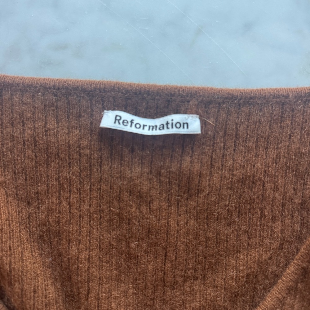Reformation Hart cashmere sweater s - Picture 4 of 5